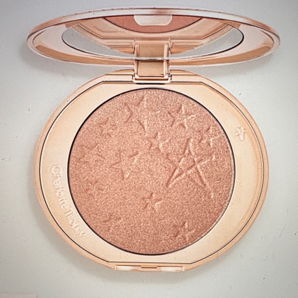 Charlotte Tilbury Glow Glide Highlighter - pillow talk glow